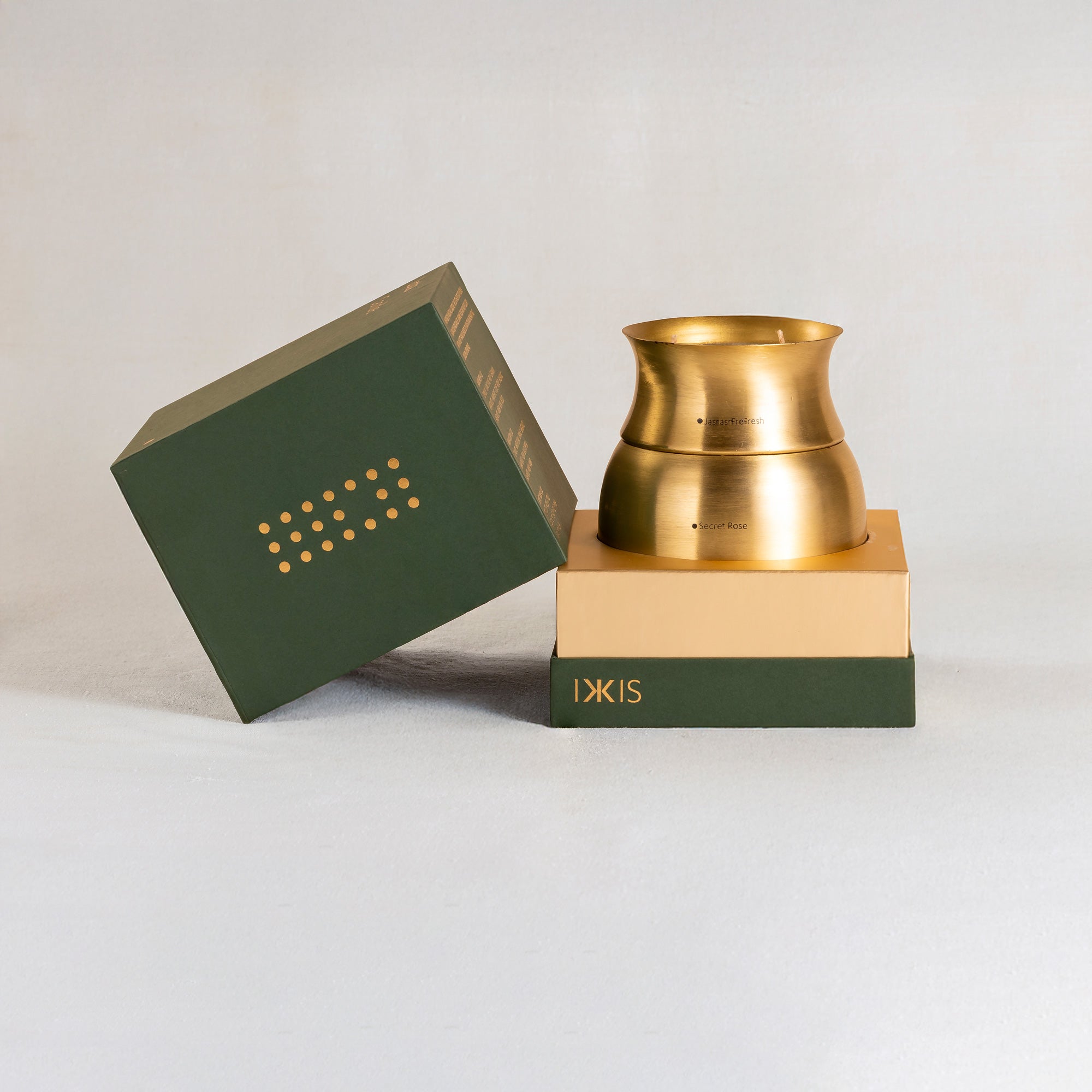 Lota Candle