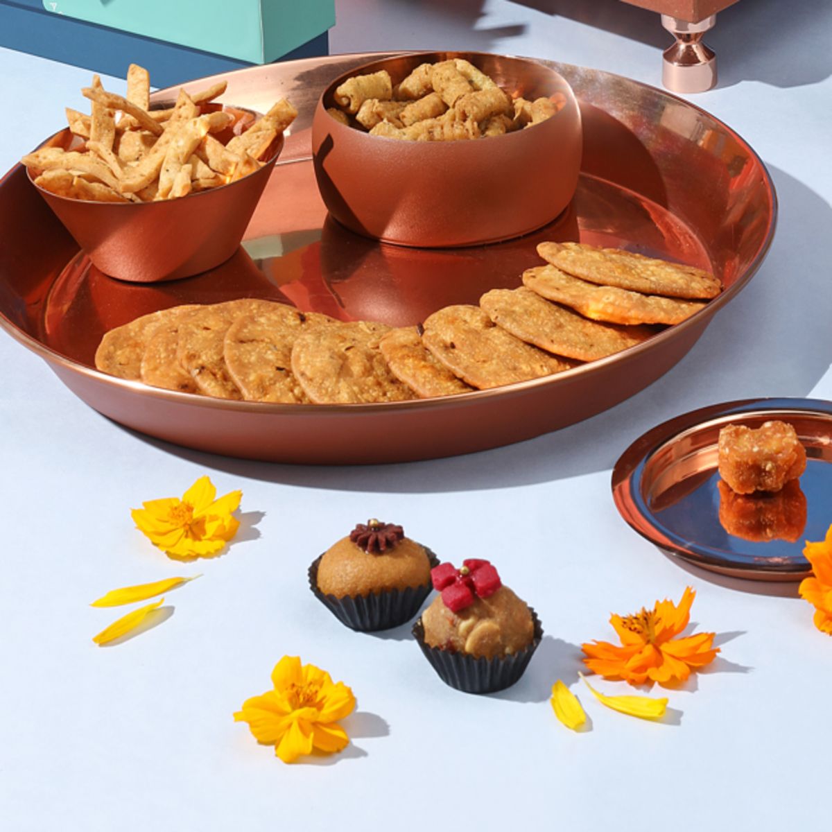 Thaal Tray (Medium)