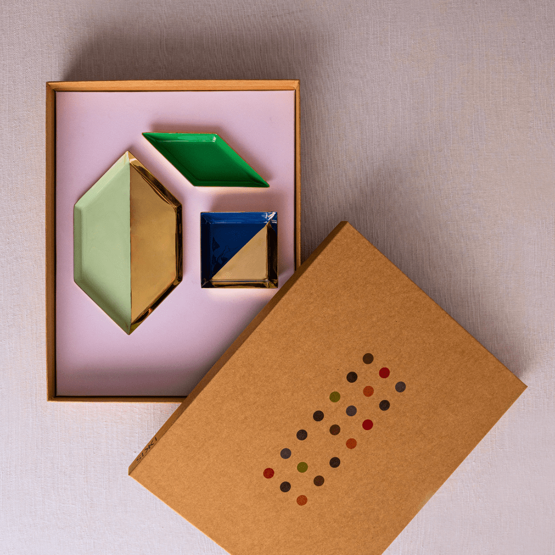 Square Katori With Shatkon And Hira Mini Plate Gift Box