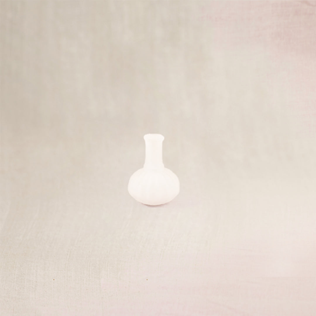 Mini Mogul Bud Vases (White)